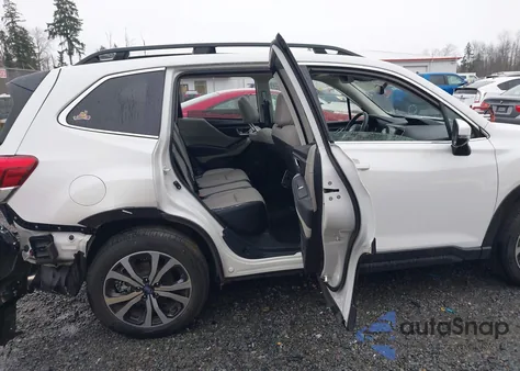2024 Subaru Forester Limited z USA, uszkodzony, nr VIN JF2SKAKC9RH471242